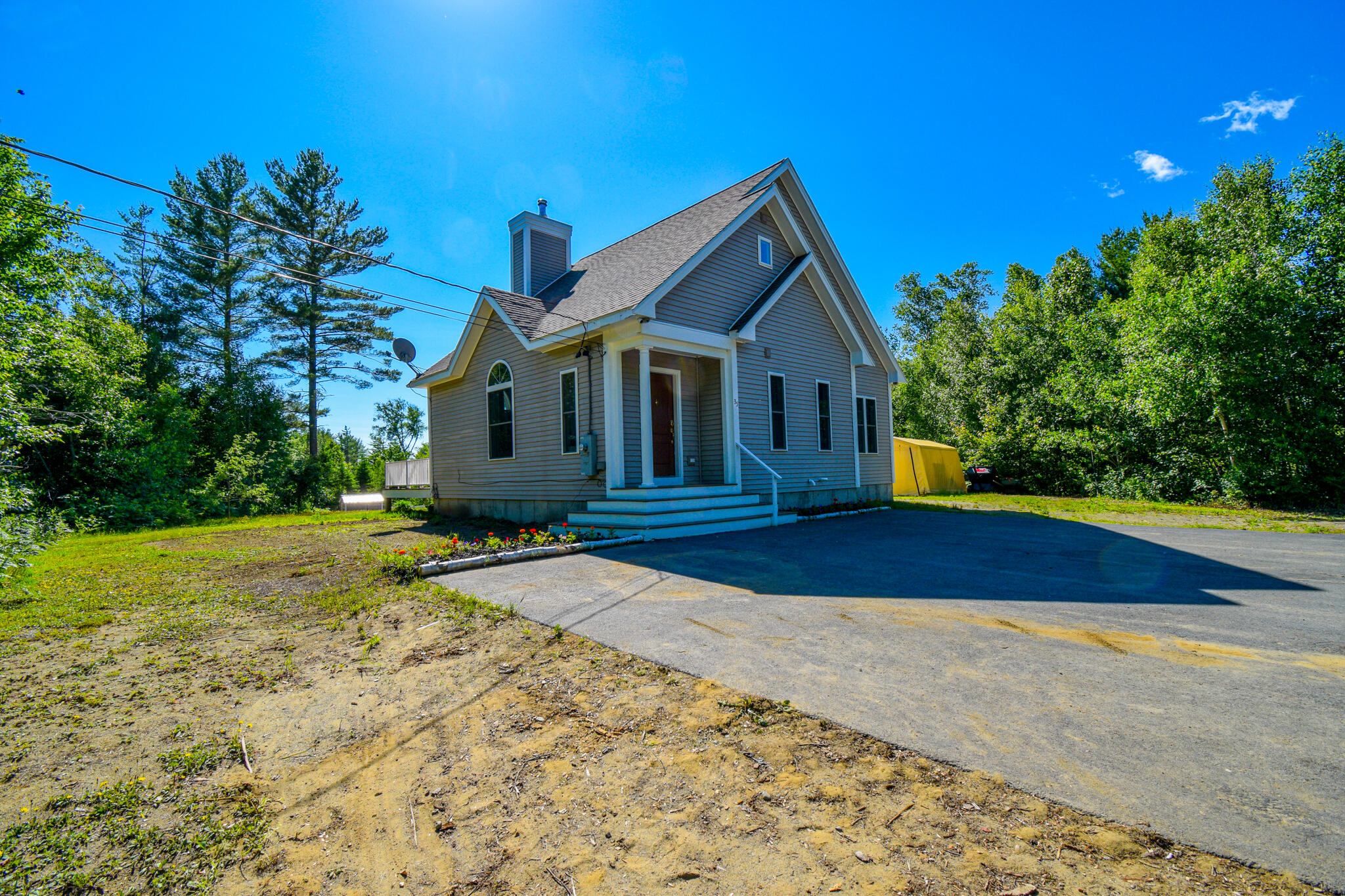 35 Shusta Road Madison, ME 04950 - Photo 2 of 33 DSC_4204