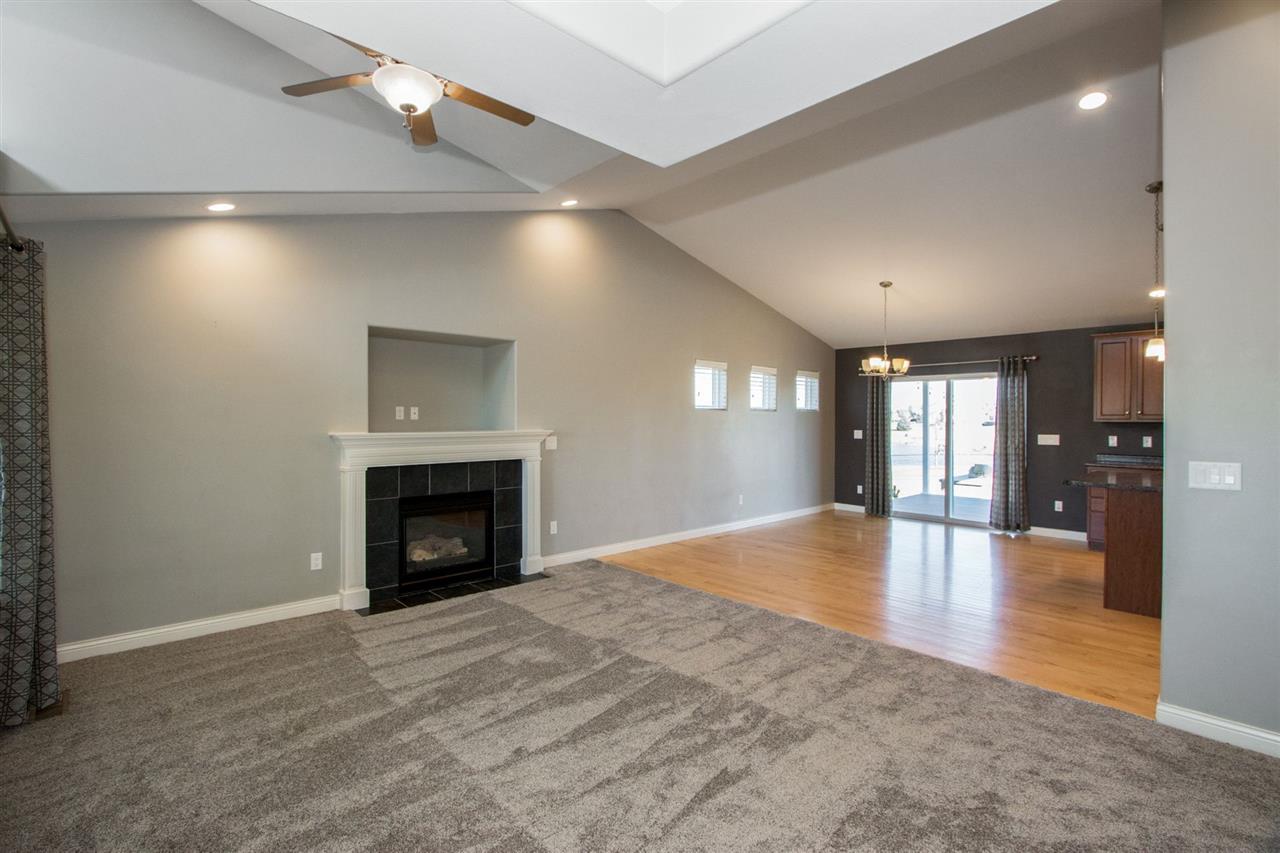 580 Penn Ridge Place North Liberty, IA 52317 - Photo 2 of 39 Gallery Image 2