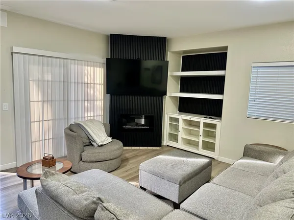 $1,830 | 4730 East Craig Road, Unit 1043, Las Vegas, NV 89115