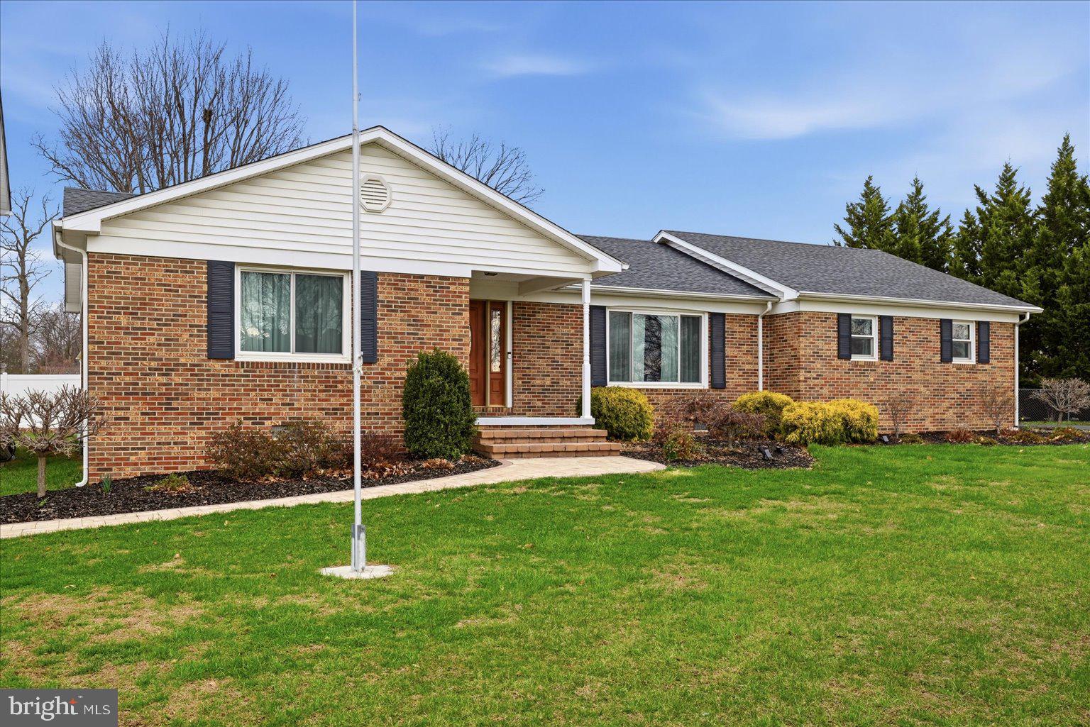 112 Rockbridge Road Stephens City, VA 22655 - Photo 6 of 69 Gallery Image 6