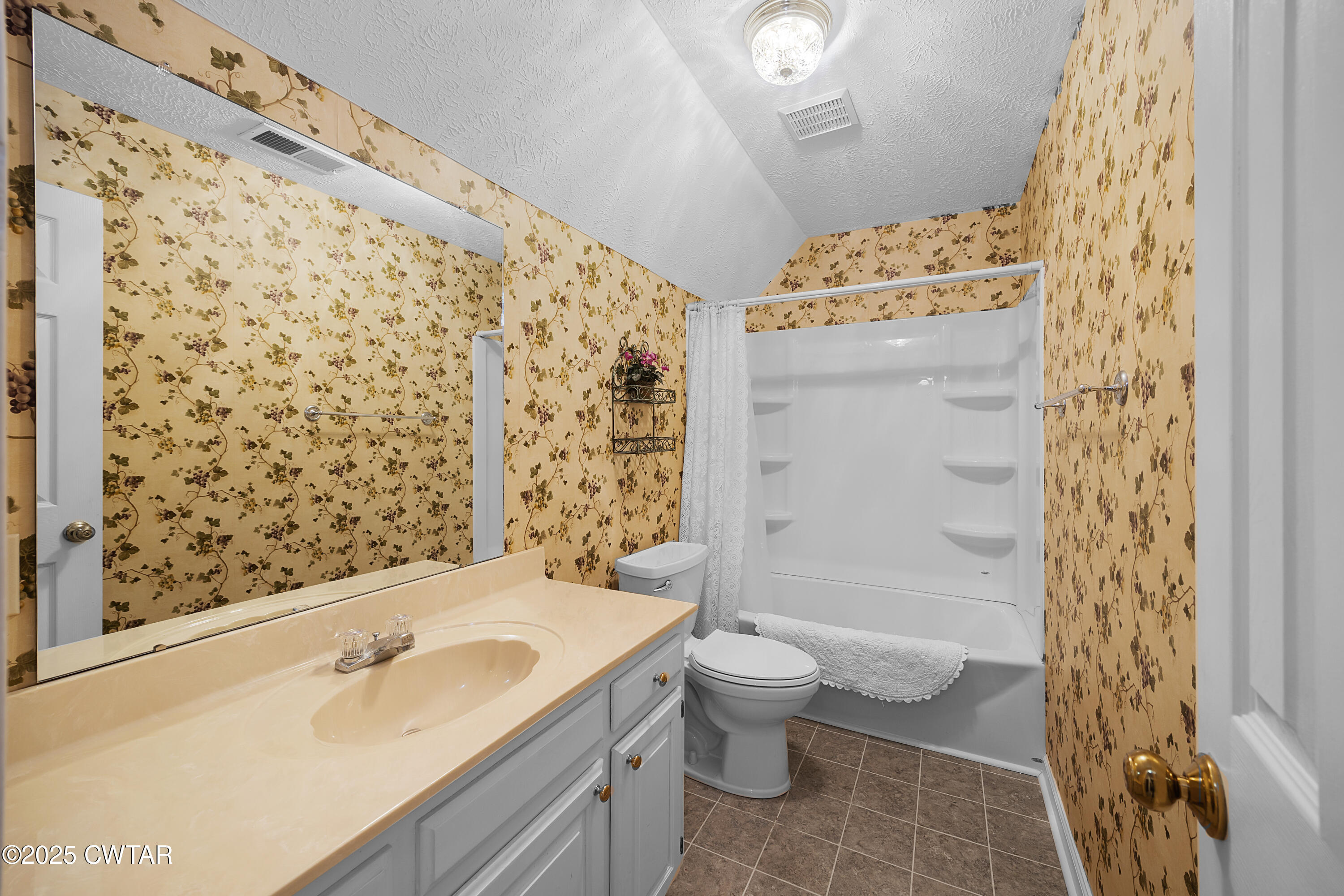 67 Highland Ridge Cove Jackson, TN 38305 - Photo 15 of 22 E02A1629