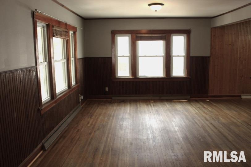 516 West Prospect Street Kewanee, IL 61443 - Photo 8 of 38