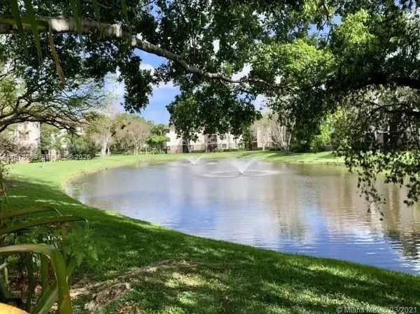 $1,850 | 10131 West Sunrise Boulevard, Unit 204, Plantation, FL 33322