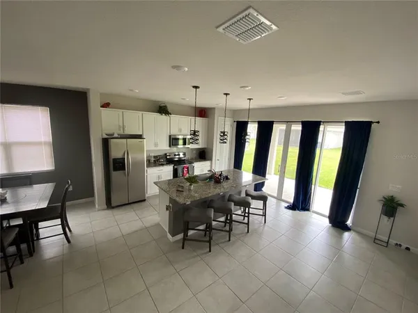 $2,750 | 2617 Magnolia Avenue, Davenport, FL 33837