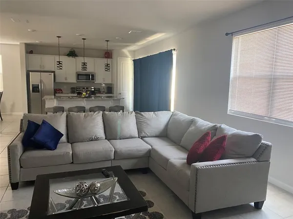 $2,750 | 2617 Magnolia Avenue, Davenport, FL 33837