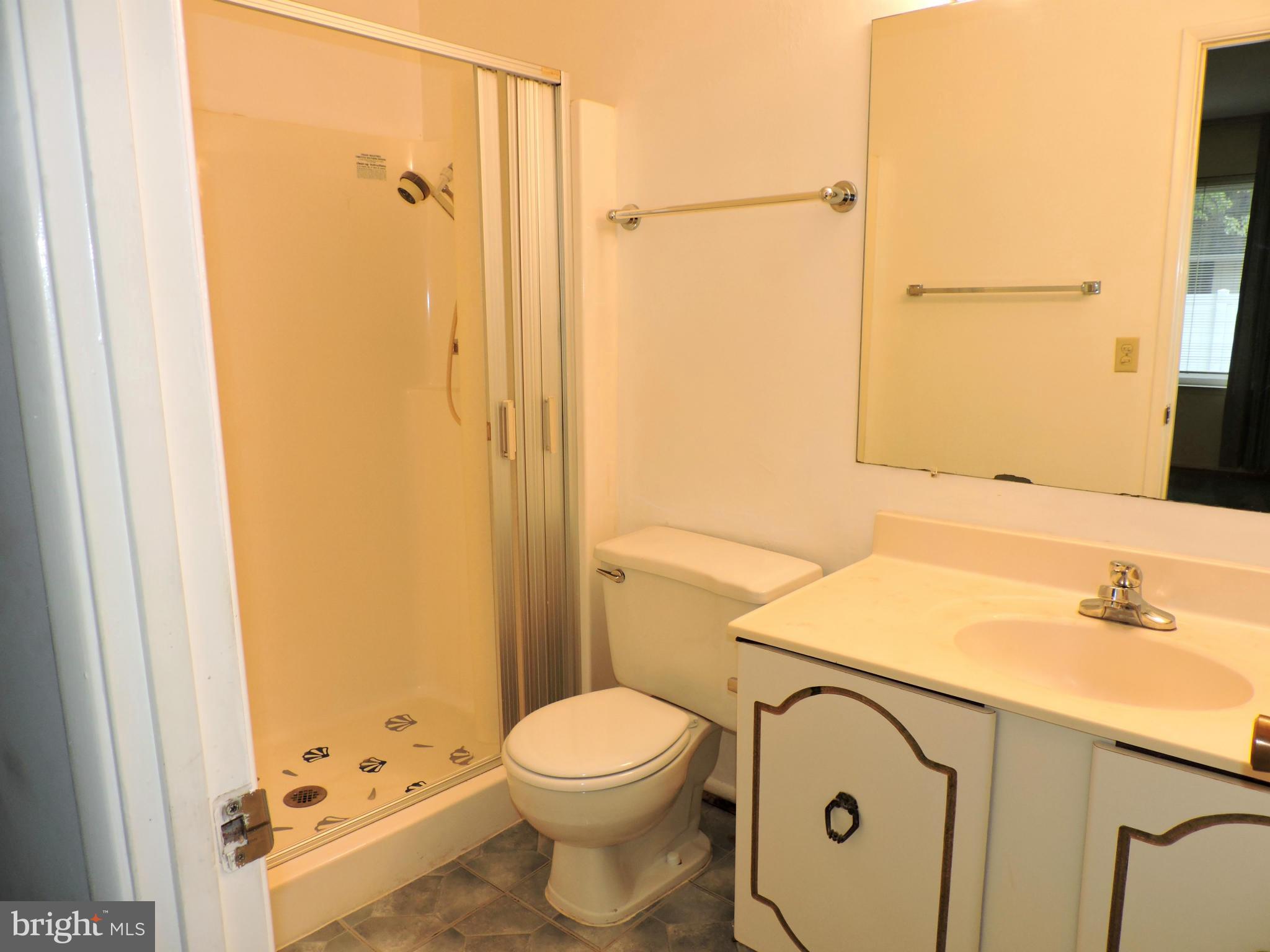 15030 Westholm Court, Unit 268C Silver Spring, MD 20906 - Photo 17 of 22 Bath