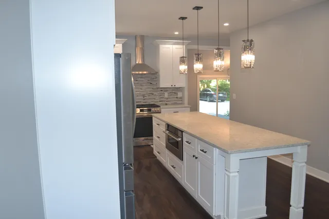 $3,800 | 5581 East Main Street, Kalamazoo, MI 49048