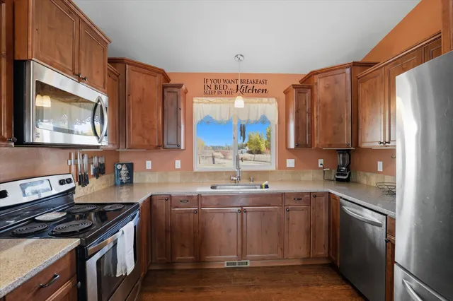 $699,900 | 4883 B Bittrich-Antler Road, Deer Park, WA 99006