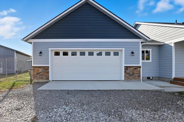 $699,900 | 4883 B Bittrich-Antler Road, Deer Park, WA 99006