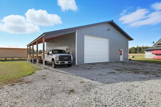 $699,900 | 4883 B Bittrich-Antler Road, Deer Park, WA 99006