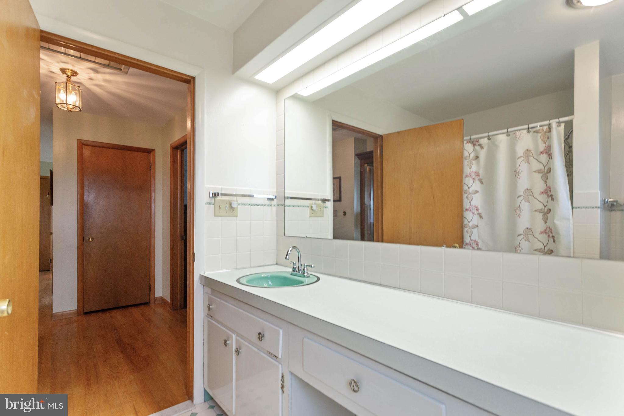2890 Pleasant Hill Road Hanover, PA 17331 - Photo 29 of 45 Bathroom