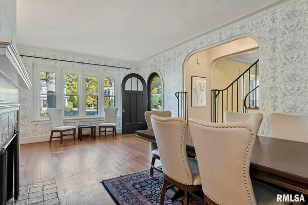 $299,900 | 839 Grove Street, Jacksonville, IL 62650