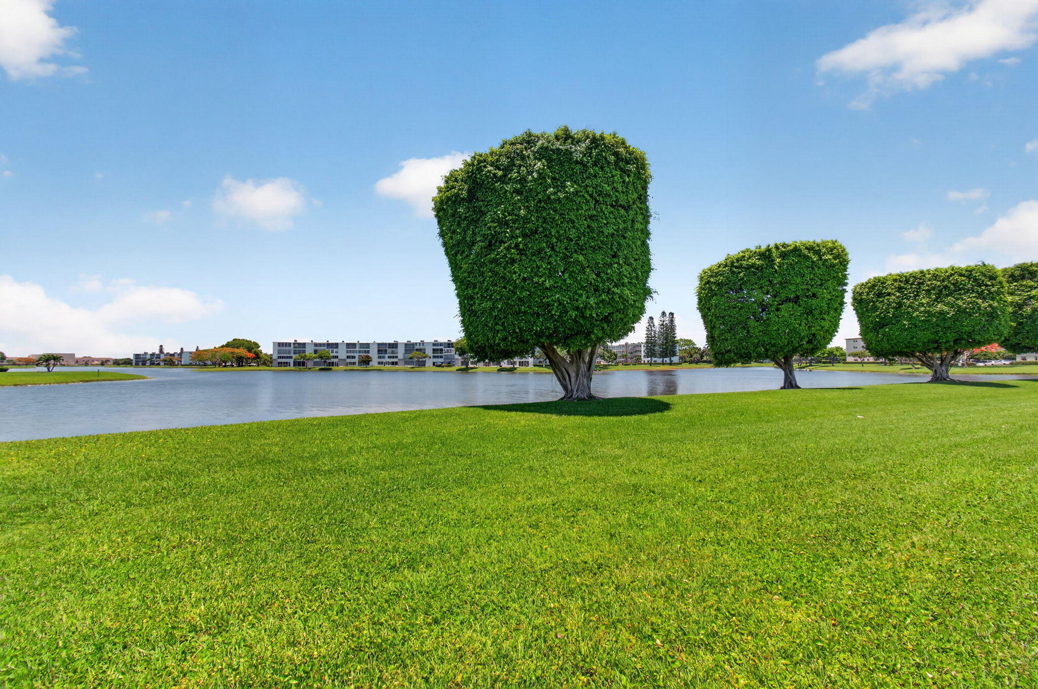 4059 Guildford East Boca Raton, FL 33434 - Photo 48 of 101 54-web-or-mls-DSC_7824