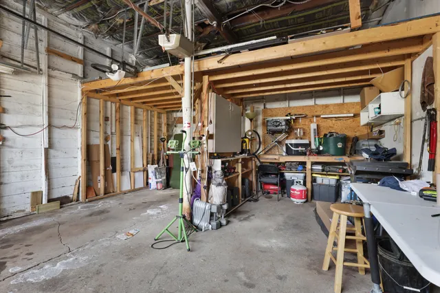 $520,000 | 116 West Main Street, Wales, WI 53183