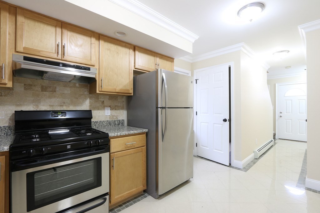 6 Guild Street Boston, MA 02119 - Photo 3 of 11 Gallery Image 3