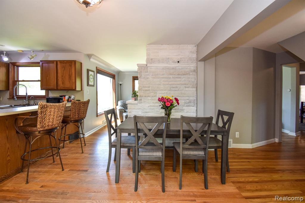 564 Bloomer Ridge Drive Rochester, MI 48307 - Photo 21 of 66