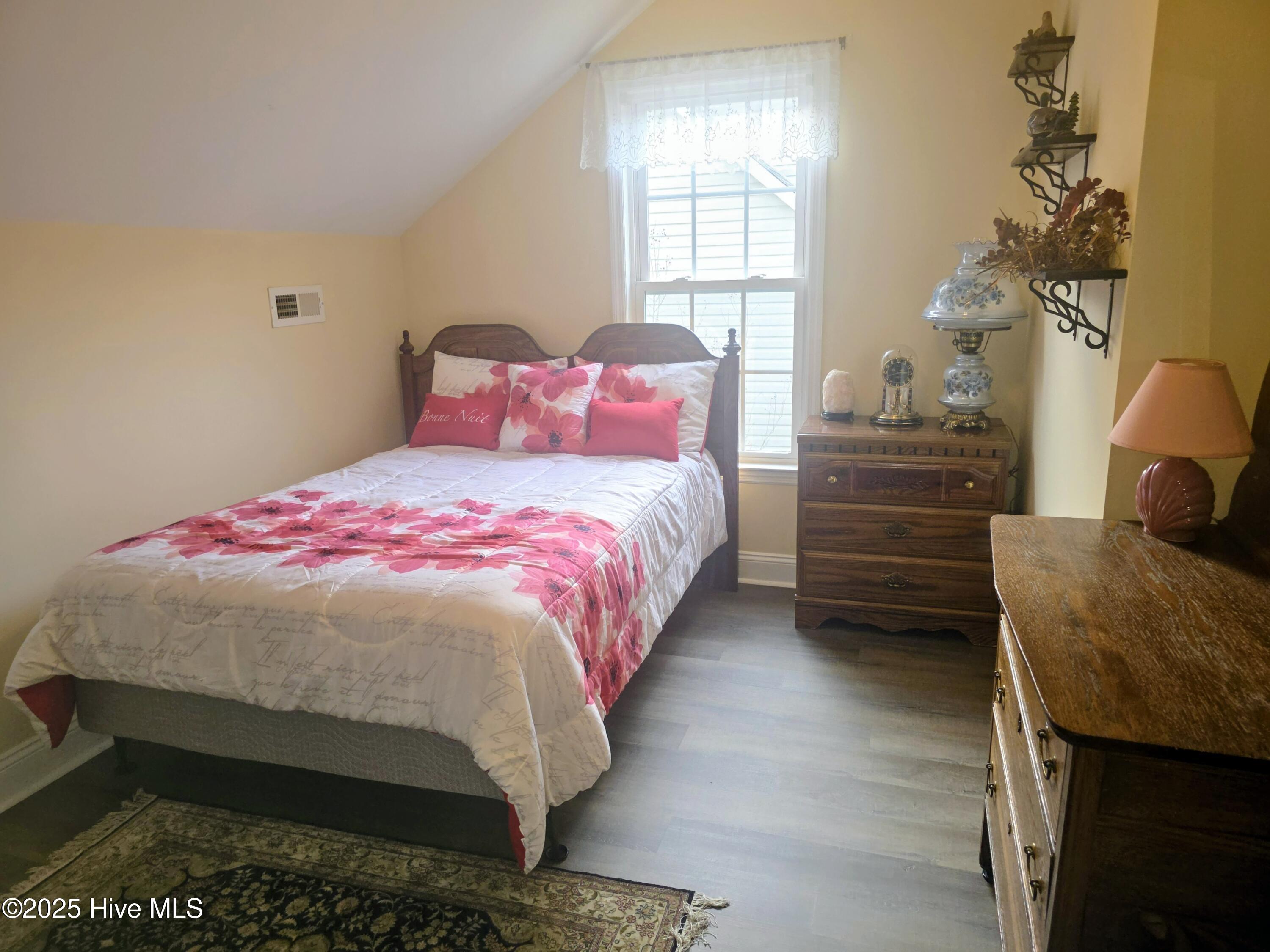 407 Conner Grant Road New Bern, NC 28562 - Photo 28 of 42 20251130_154749~2