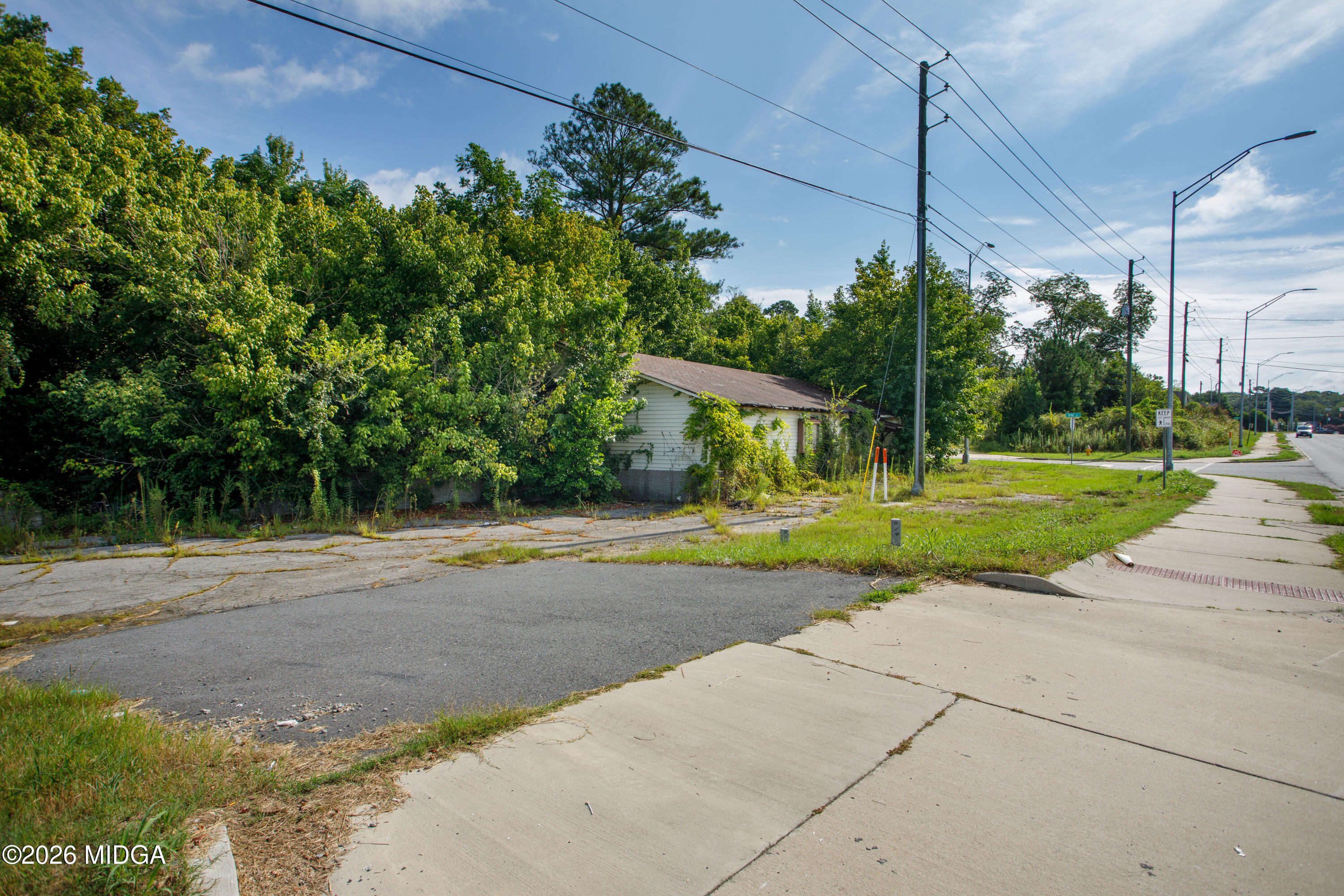 1762 Jeffersonville Road Macon, GA 31217 - Photo 7 of 45 1762 Jefferson Ave Macon GA_1011