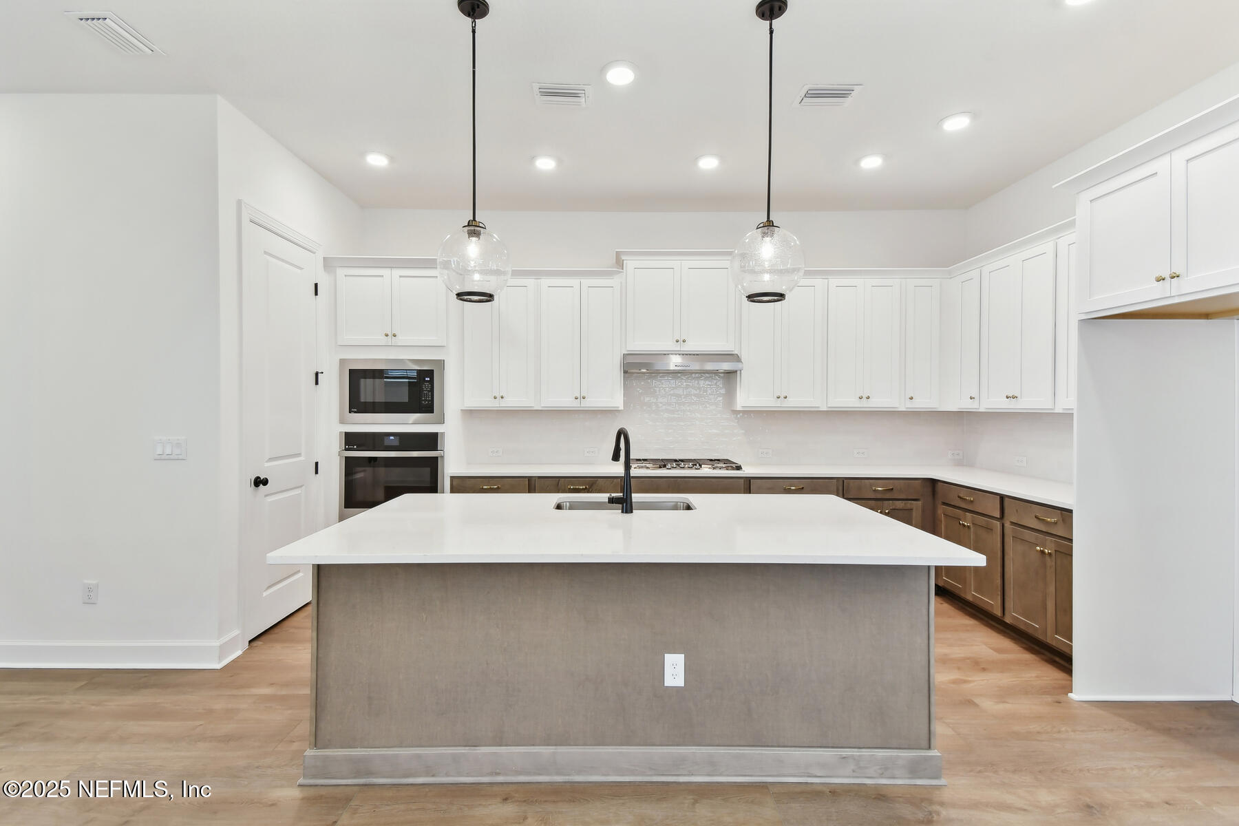 11026 Electron Way Jacksonville, FL 32256 - Photo 2 of 23 Homesite75-017