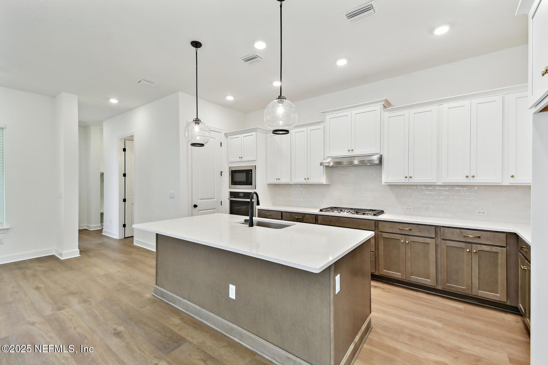 11026 Electron Way Jacksonville, FL 32256 - Photo 3 of 23 Homesite75-018