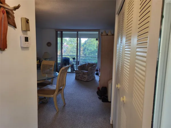 $1,400 | 9070 Lime Bay Boulevard, Unit 309, Tamarac, FL 33321