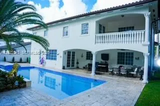 $1,495,000 | 8204 Northwest 165th Street, Miami Lakes, FL 33016