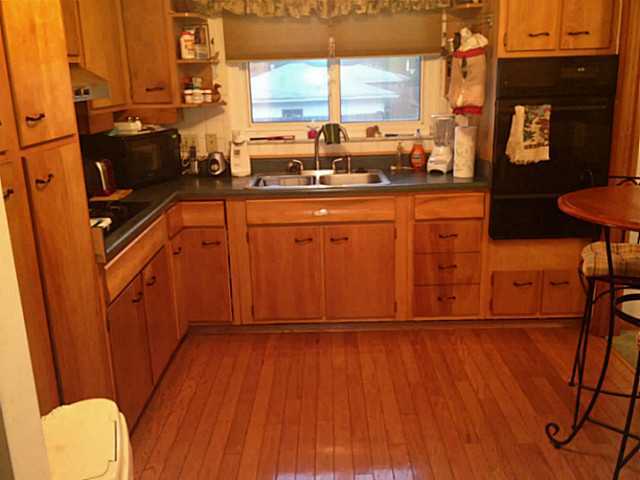 1180 Bernhard Road Columbus, OH 43227 - Photo 1 of 24 Gallery Image 1