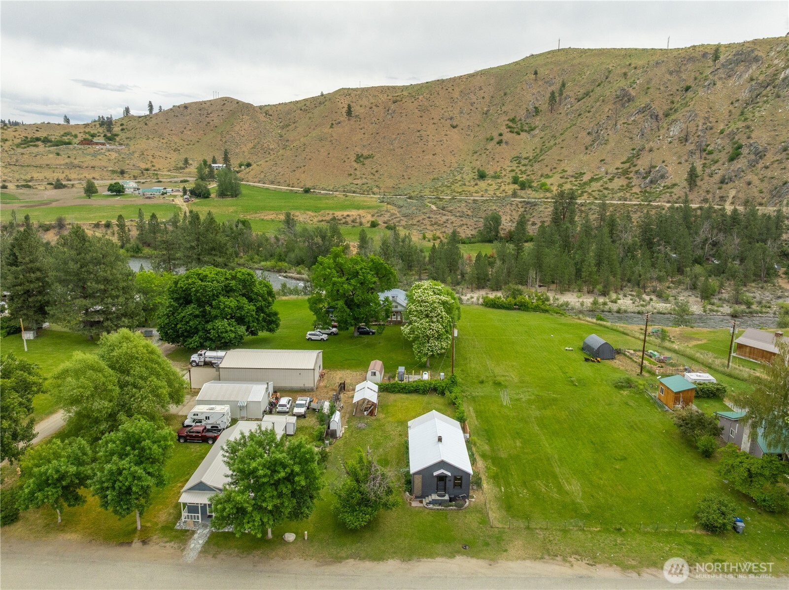 28 Main Street Methow, WA 98834 - Photo 31 of 33