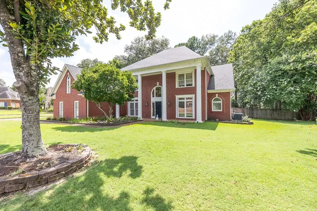 $499,500 | 2921 Crye Crest Cove, Germantown, TN 38138