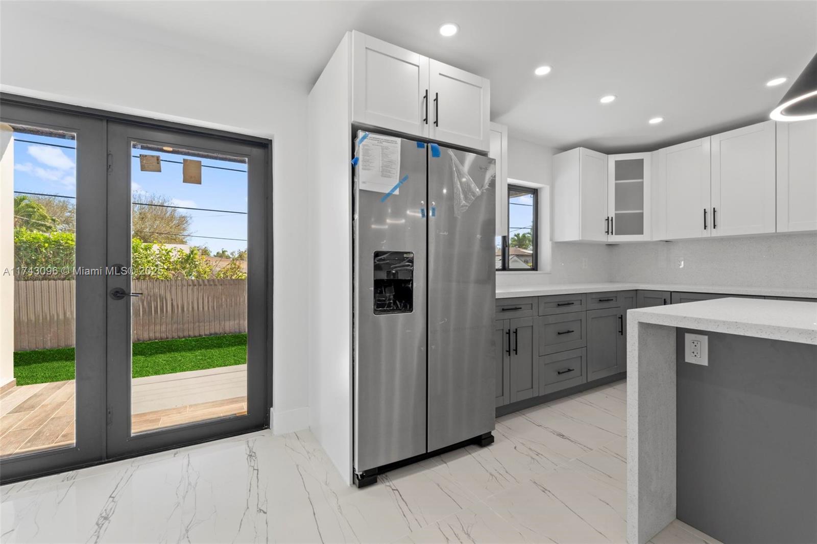 8310 Southwest 28th Street Miami, FL 33155 - Photo 16 of 47 Gallery Image 16