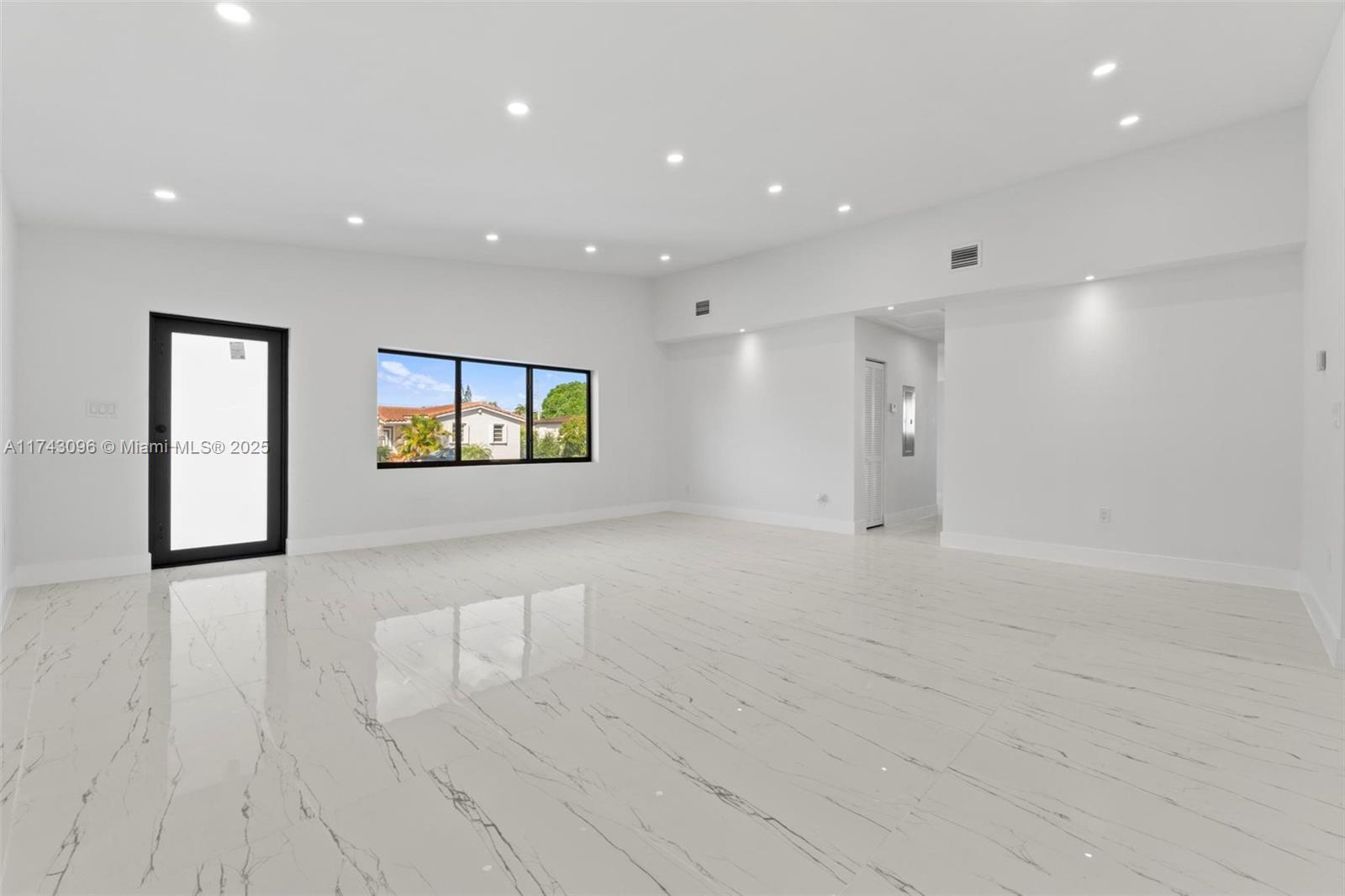 8310 Southwest 28th Street Miami, FL 33155 - Photo 8 of 47 Gallery Image 8