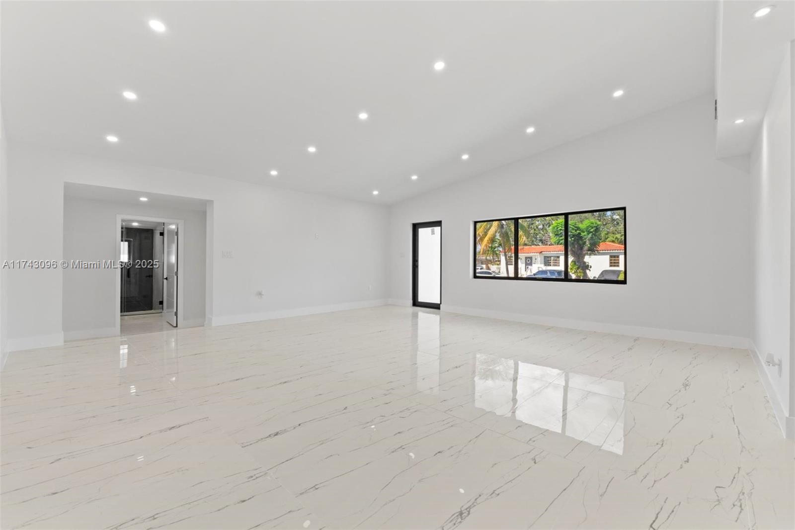 8310 Southwest 28th Street Miami, FL 33155 - Photo 9 of 47 Gallery Image 9