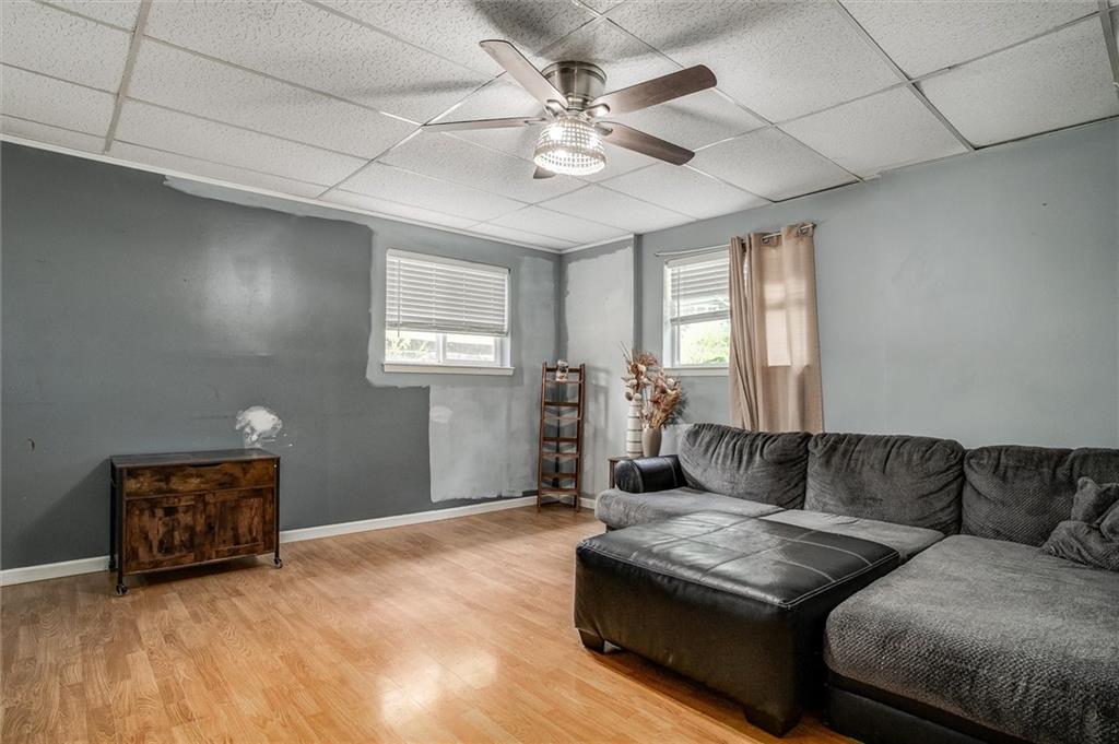 9251 Liggett Road Kansas City, KS 66109 - Photo 17 of 37