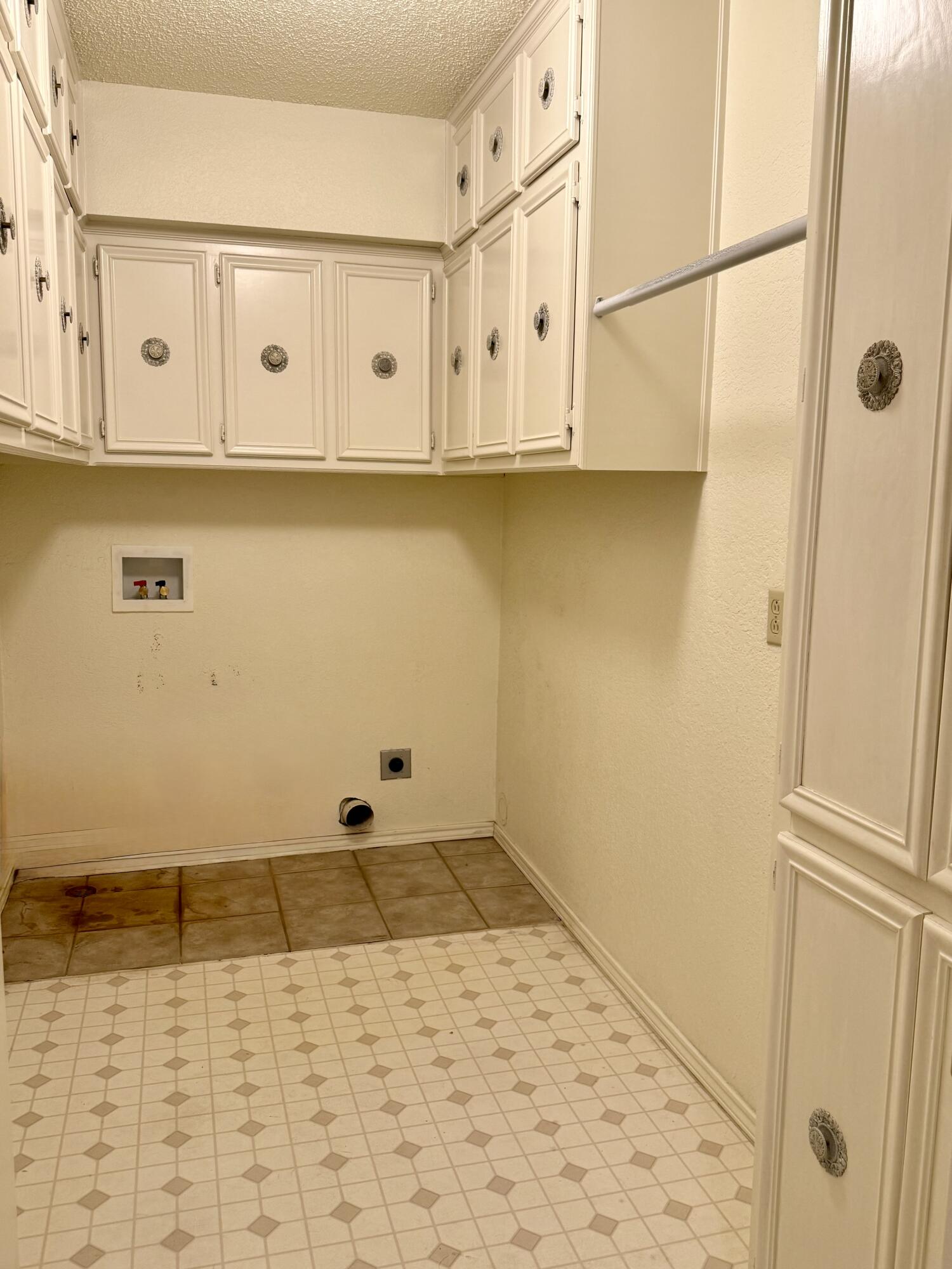 3206 77th Street Lubbock, TX 79423 - Photo 25 of 35