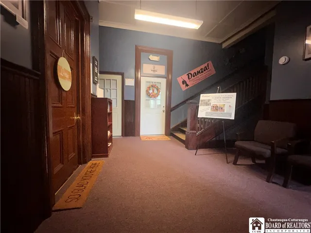 $850 | 9 East Main Road, Pomfret, NY 14063