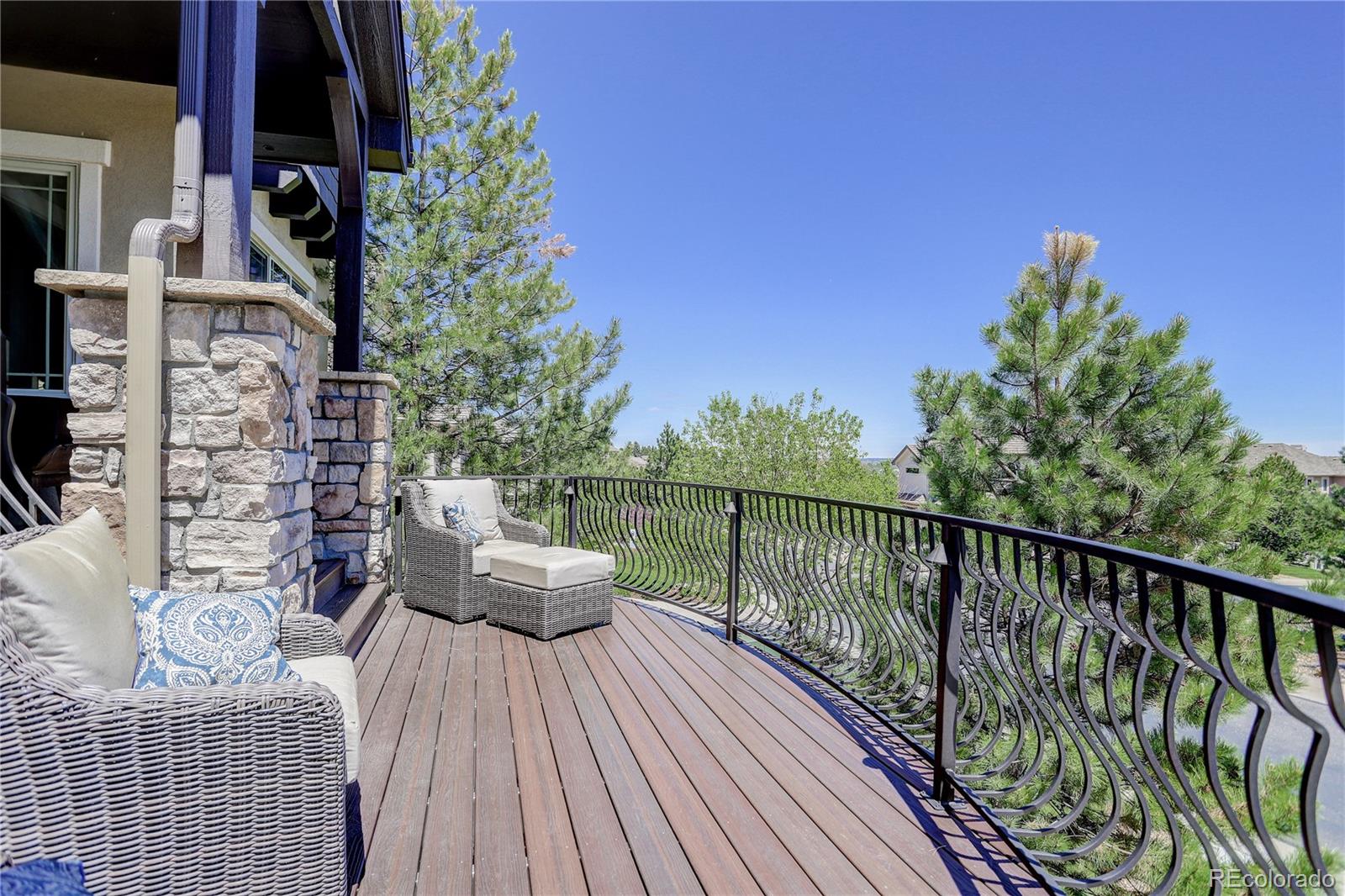 1094 Buffalo Ridge Road Castle Pines, CO 80108 - Photo 6 of 40 Gallery Image 6