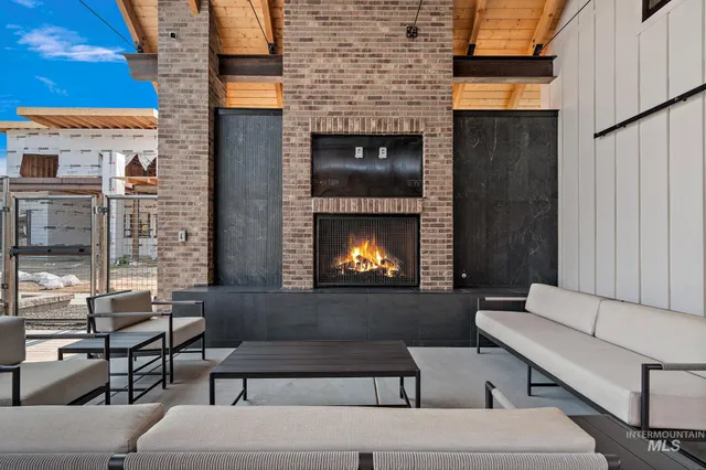 $1,085,000 | 115 South Steel Farm Avenue, Eagle, ID 83616