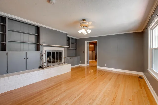 $2,295 | 303 Windmere Drive, Chattanooga, TN 37411