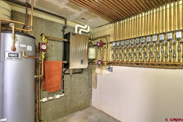 a view of walk in closet