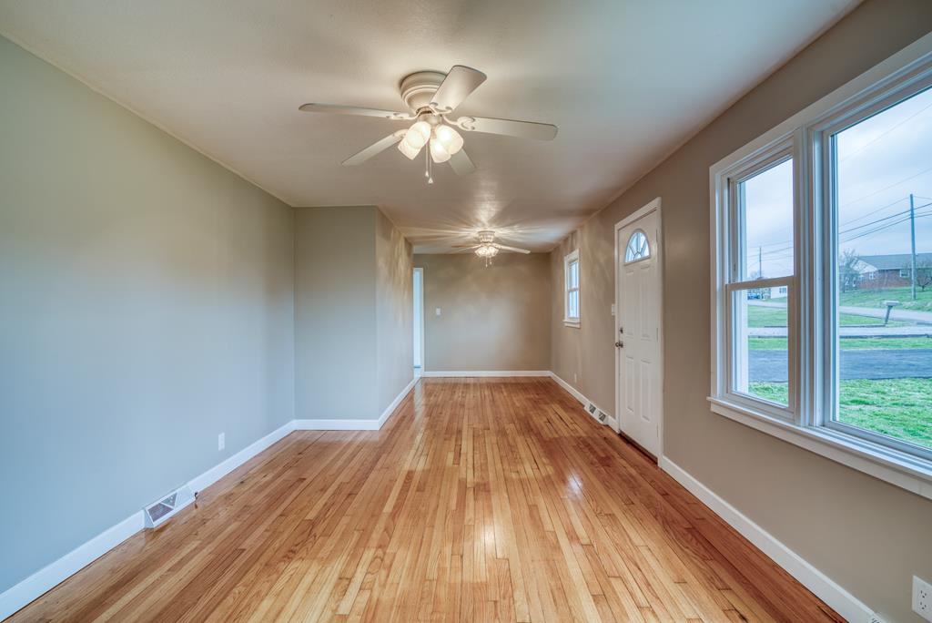 34318 Stagecoach Road Glade Spring, VA 24340 - Photo 15 of 50 Gallery Image 15