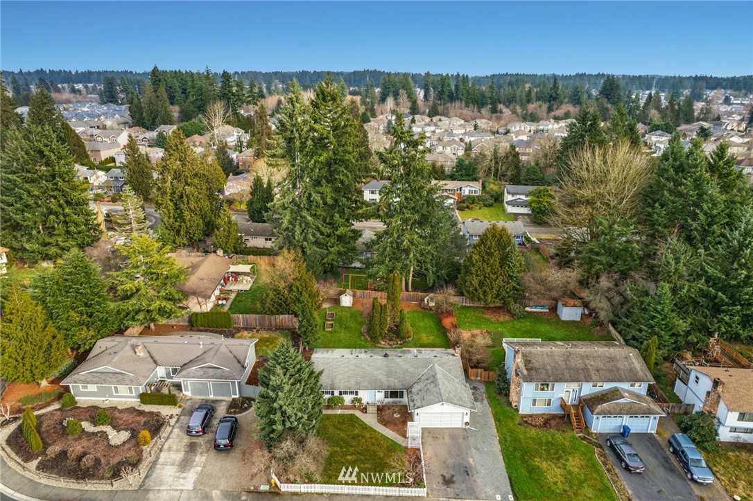 17409 29th Drive Southeast Bothell, WA 98012 - Photo 31 of 37 a view of a city