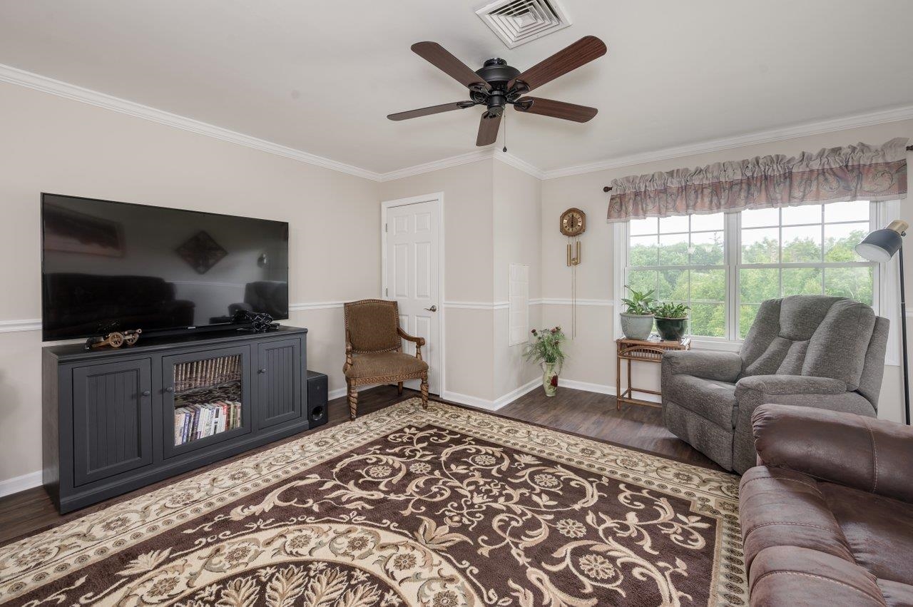 118 Secretariat Way, Unit 213 Rochester, NH 03867 - Photo 11 of 37