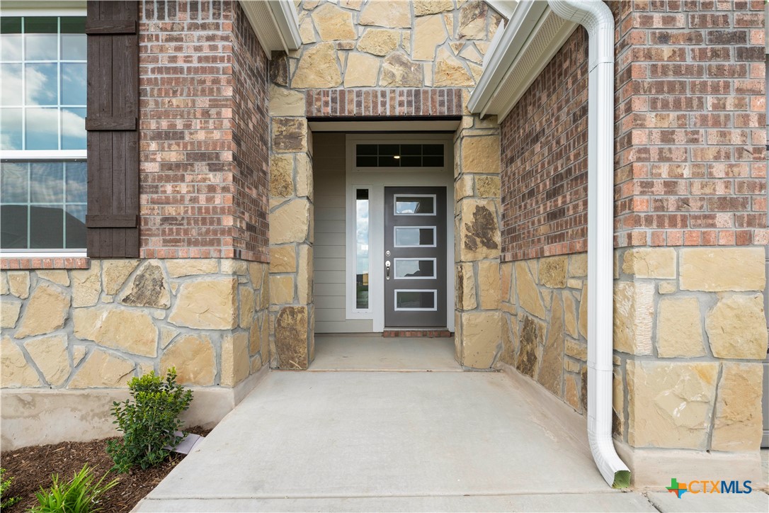 5102 Pollack Lane Belton, TX 76513 - Photo 4 of 30 a view of a front door of house