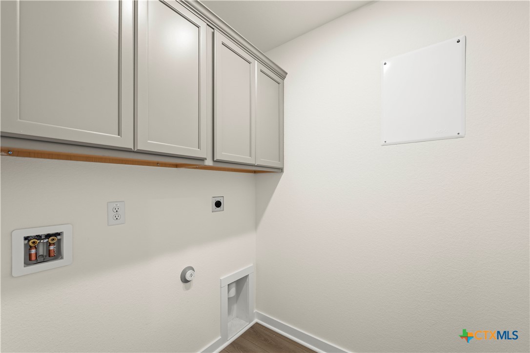 5102 Pollack Lane Belton, TX 76513 - Photo 10 of 30 a view of utility room