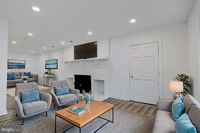 $990,900 | 4816 Edwards Street, Alexandria, VA 22312