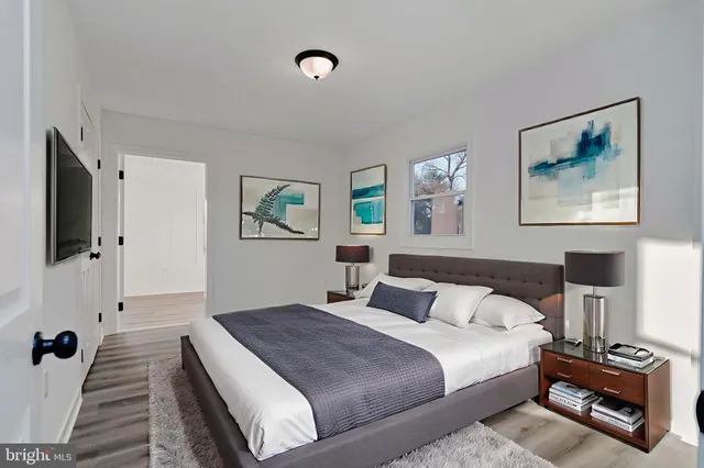 $990,900 | 4816 Edwards Street, Alexandria, VA 22312