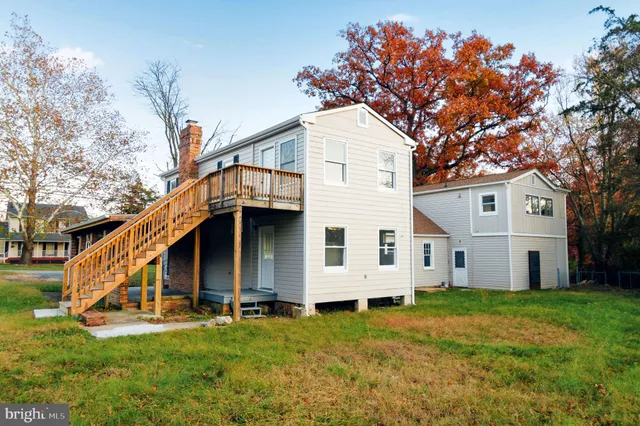 $990,900 | 4816 Edwards Street, Alexandria, VA 22312