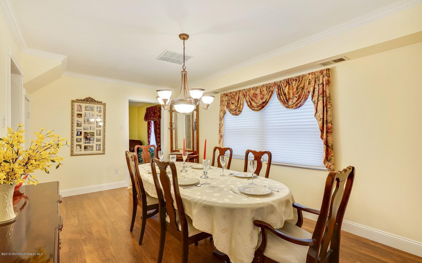 20 Collingwood Road Marlboro, NJ 07746 - Photo 29 of 57 29-photo-web-1680x1050-186987