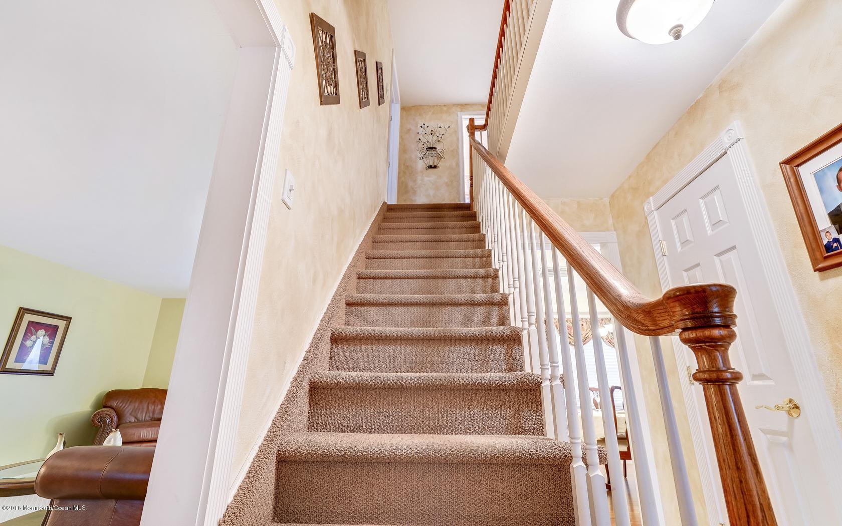 20 Collingwood Road Marlboro, NJ 07746 - Photo 43 of 57 43-photo-web-1680x1050-235633