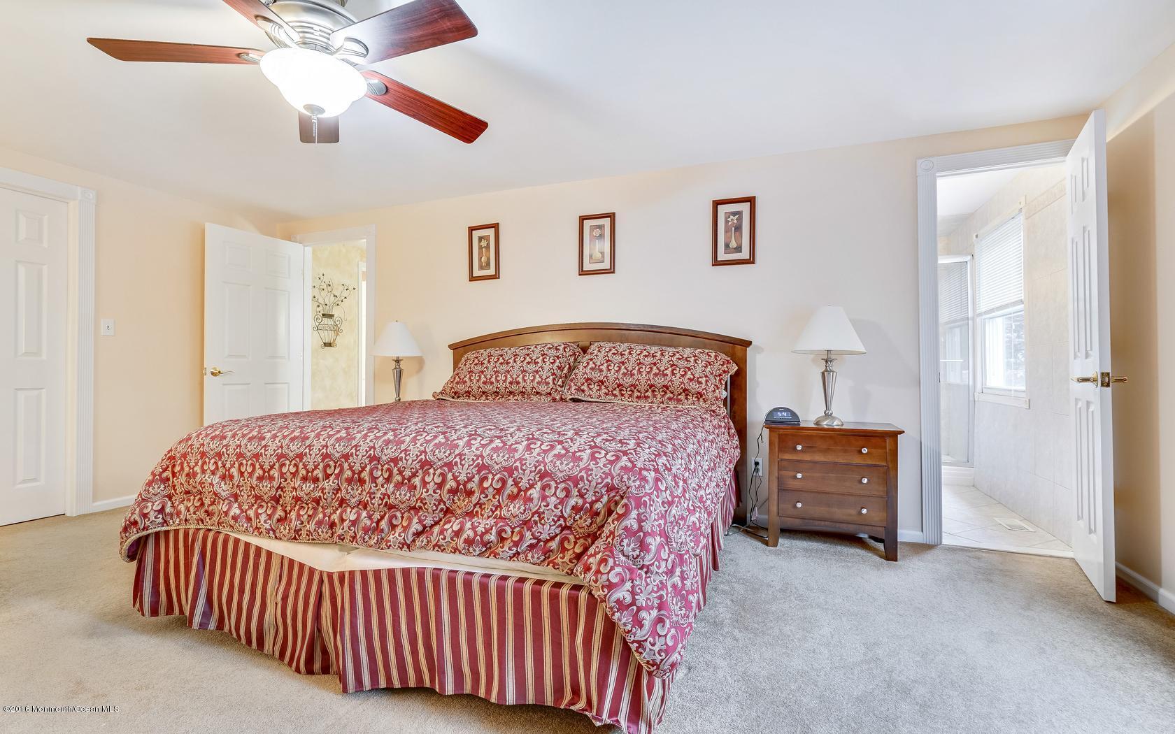 20 Collingwood Road Marlboro, NJ 07746 - Photo 44 of 57 44-photo-web-1680x1050-253375